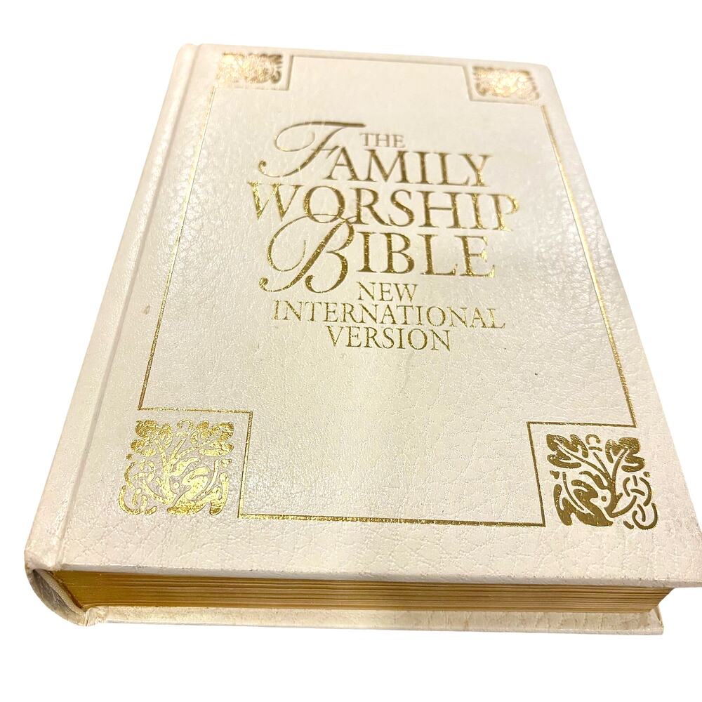 VTG Large Family Worship Bible White and Gold New International Version NIV Maps
